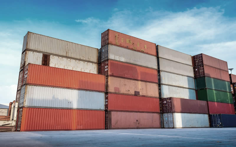 Fundament der Planung: Extrem schnell wachsender Containerumschlag in Hamburg